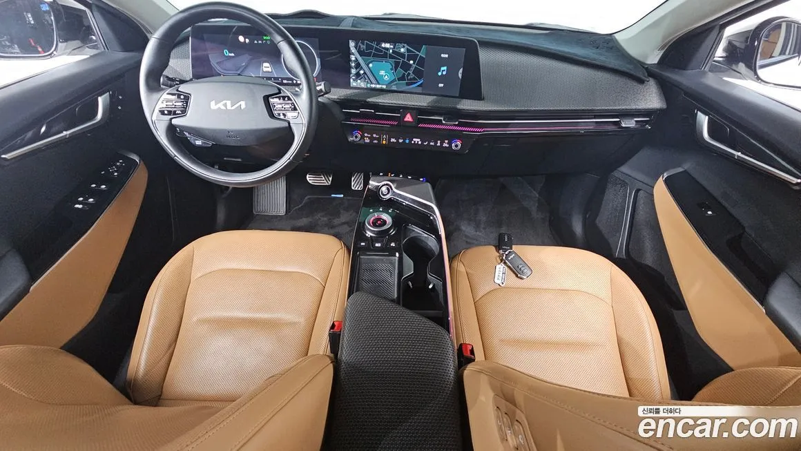 Kia EV6 — фото 9