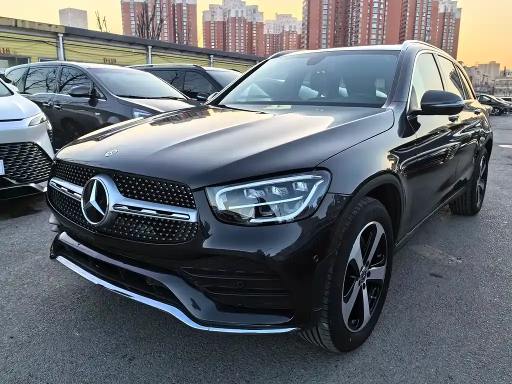 Mercedes-Benz GLC — фото 1