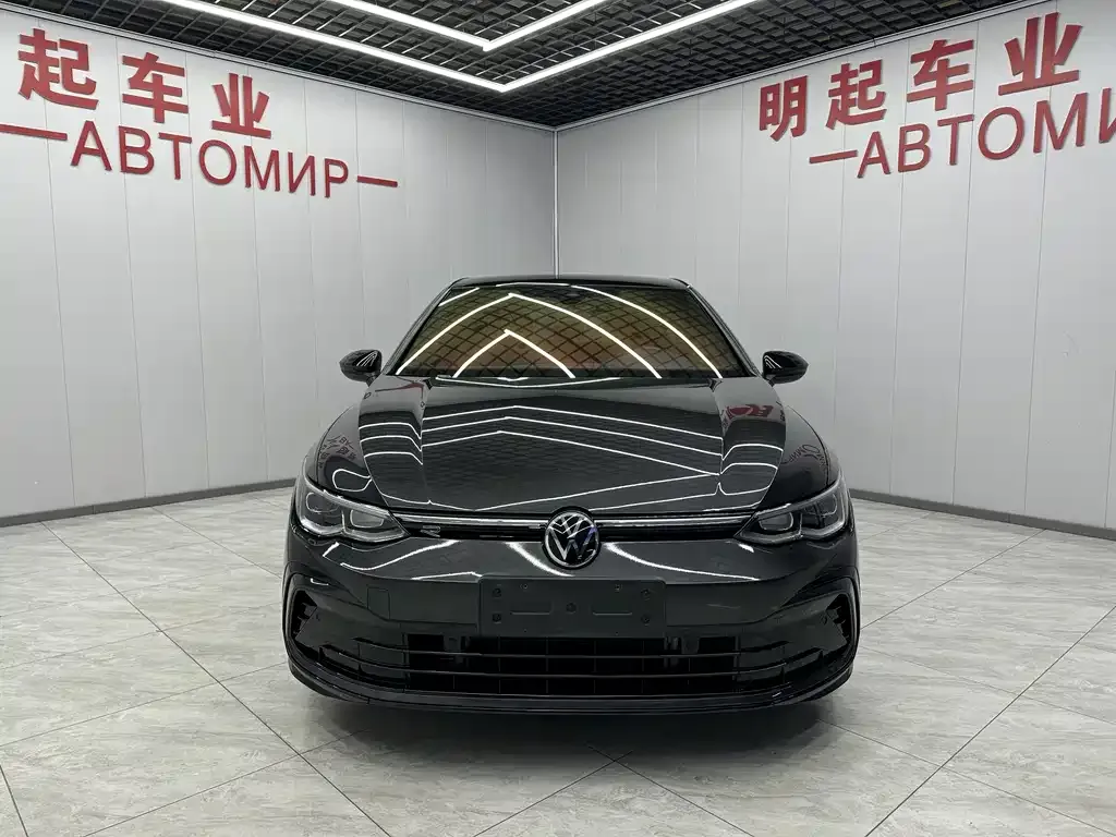 Volkswagen Golf 2022 из CN, фото 3