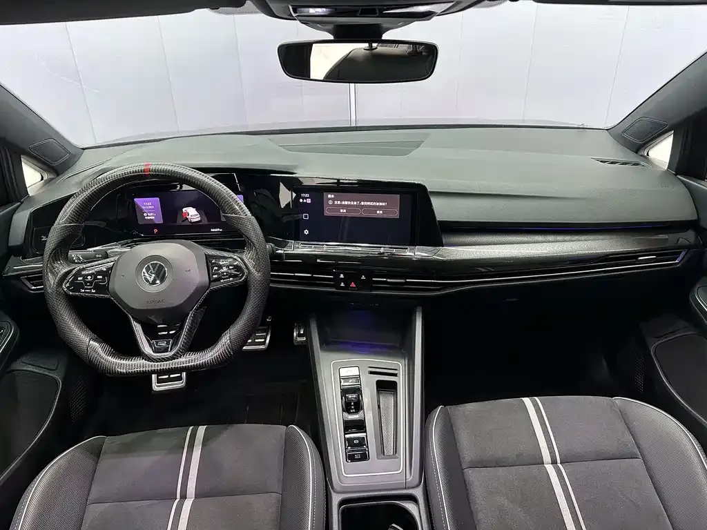 Volkswagen Golf 2022 из CN, фото 6