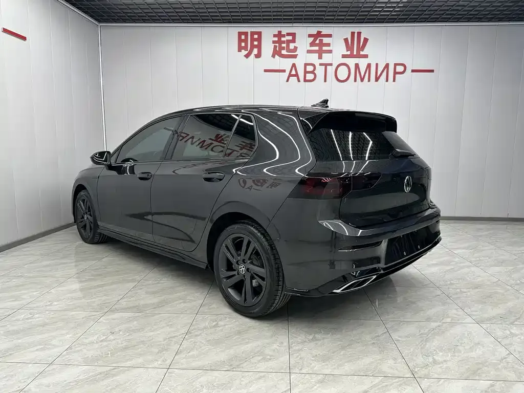 Volkswagen Golf 2022 из CN, фото 8