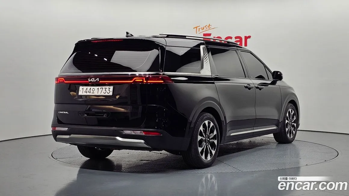 Kia Carnival 2023 из KR, фото 3