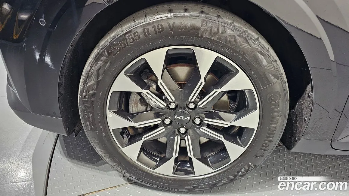 Kia Carnival 2023 из KR, фото 9