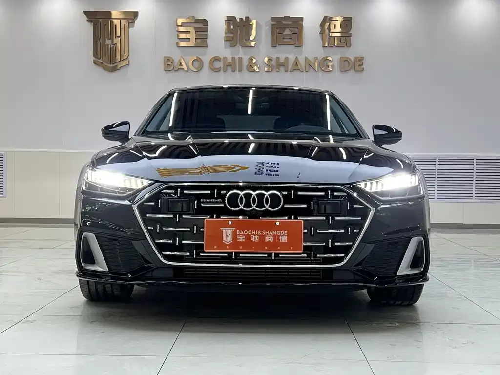 Audi A7L 2025 из CN, фото 2