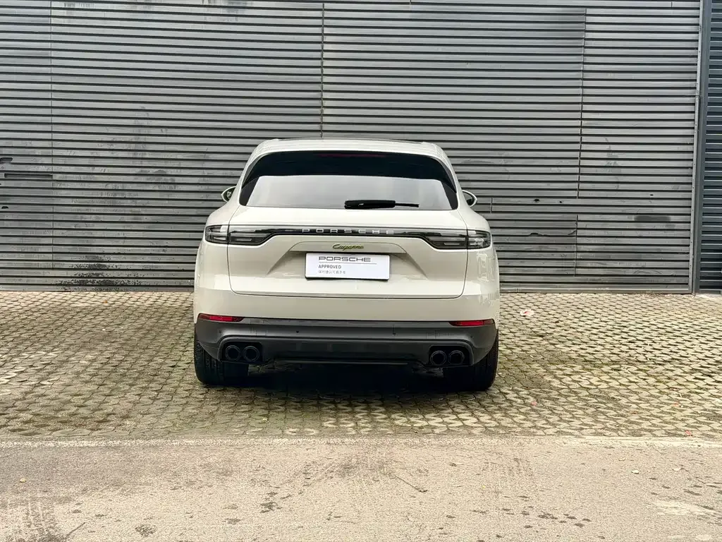 Porsche Cayenne Hybrid — фото 5