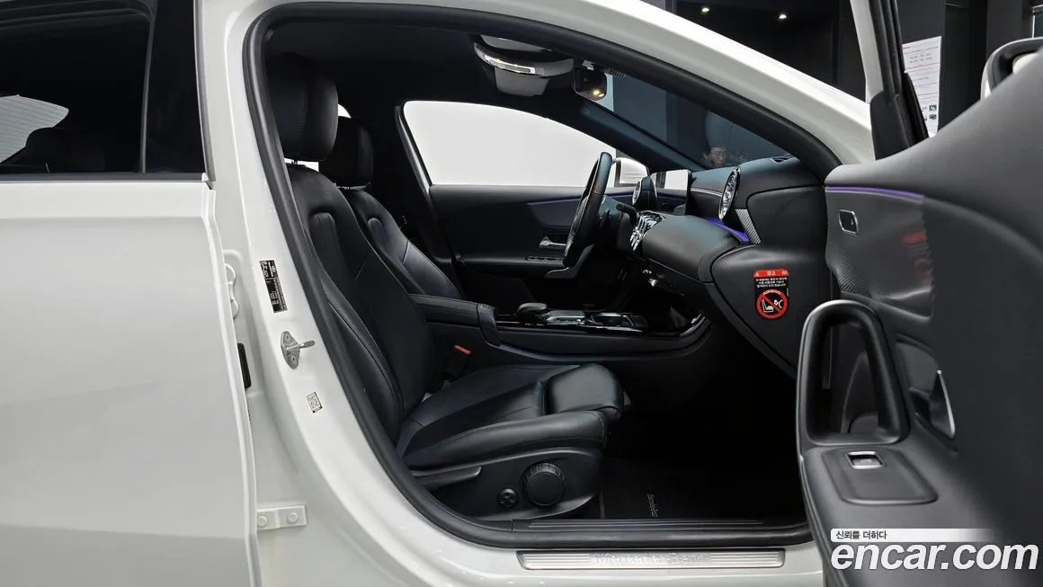 Mercedes-Benz A-Class — фото 10