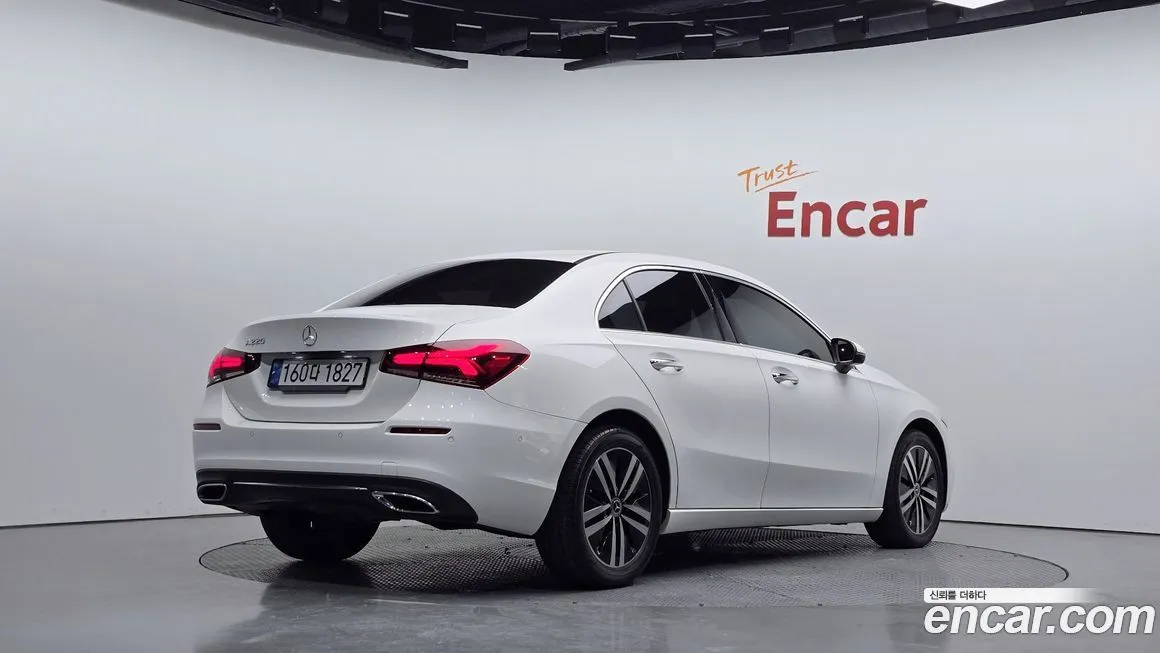 Mercedes-Benz A-Class — фото 3