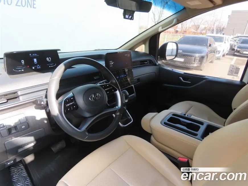 Hyundai Staria 2023 из KR, фото 10