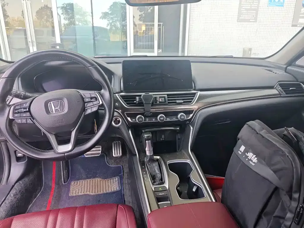 Honda Accord — фото 2