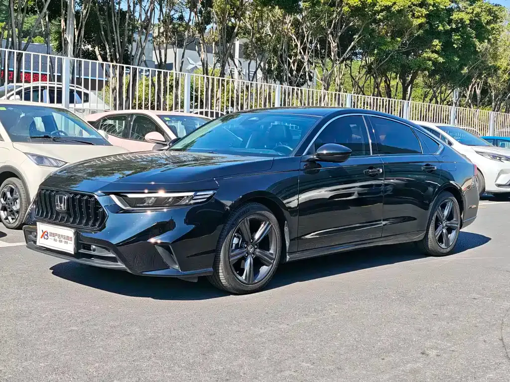 Honda Inspire — фото 1