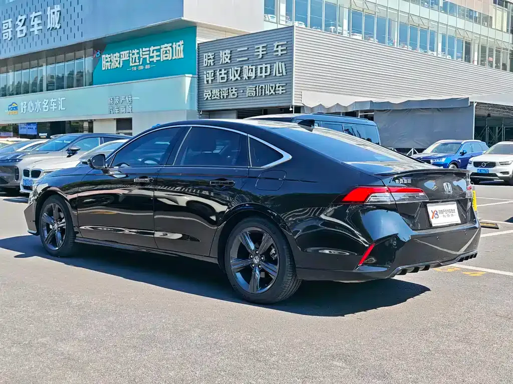 Honda Inspire — фото 8