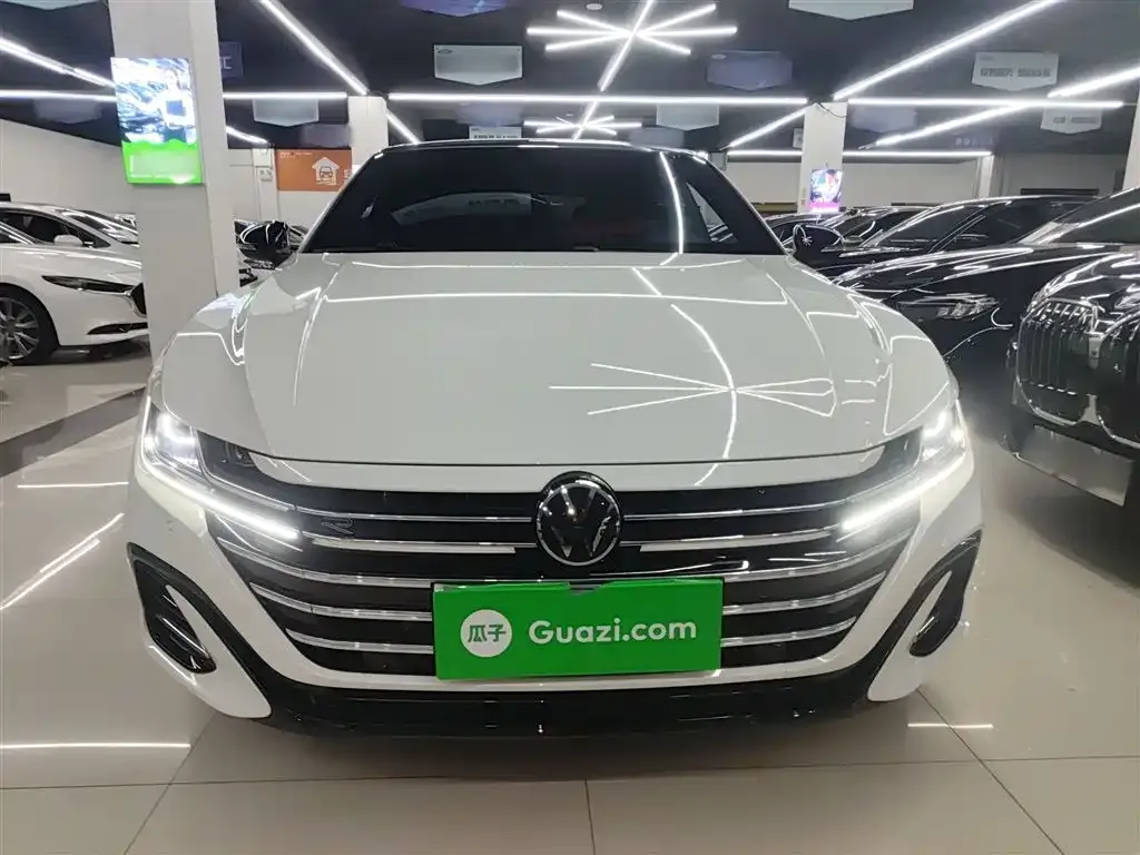 Volkswagen CC 2024 из CN, фото 3