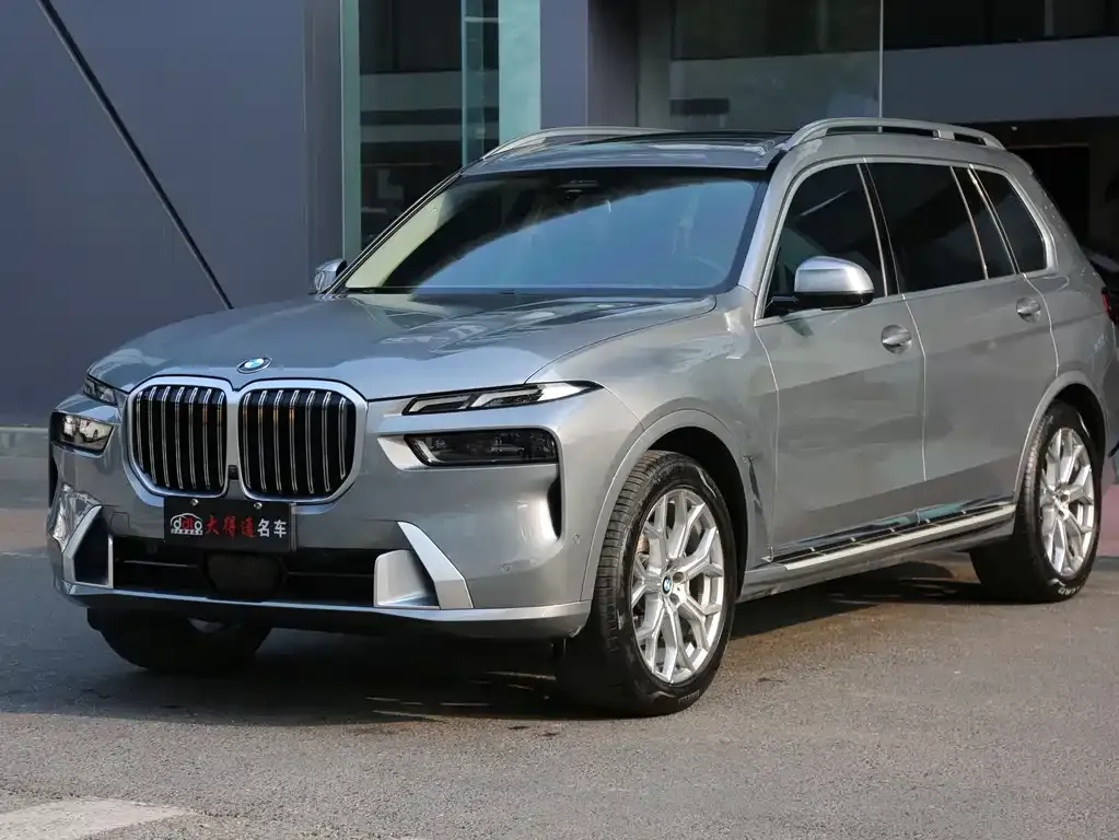 BMW X7 2023 из CN, фото 1