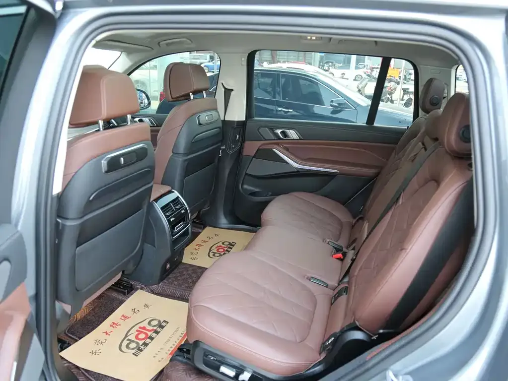 BMW X7 2023 из CN, фото 4