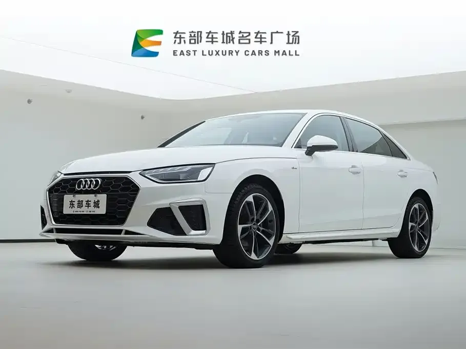 Audi A4L 2023 из CN, фото 1