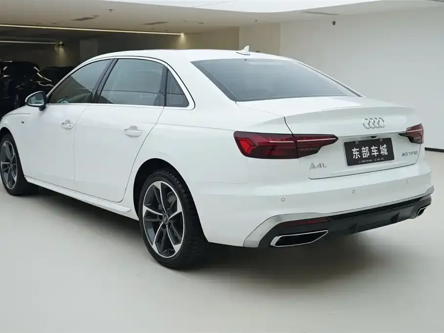 Audi A4L 2023 из CN, фото 5