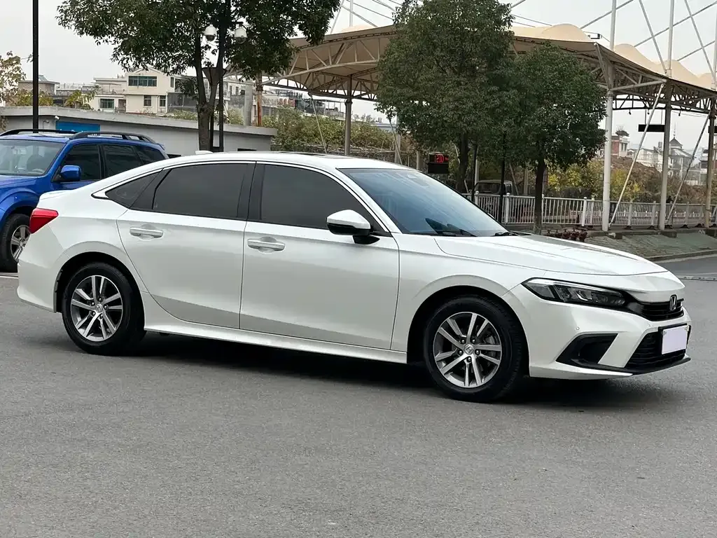 Honda Civic — фото 3