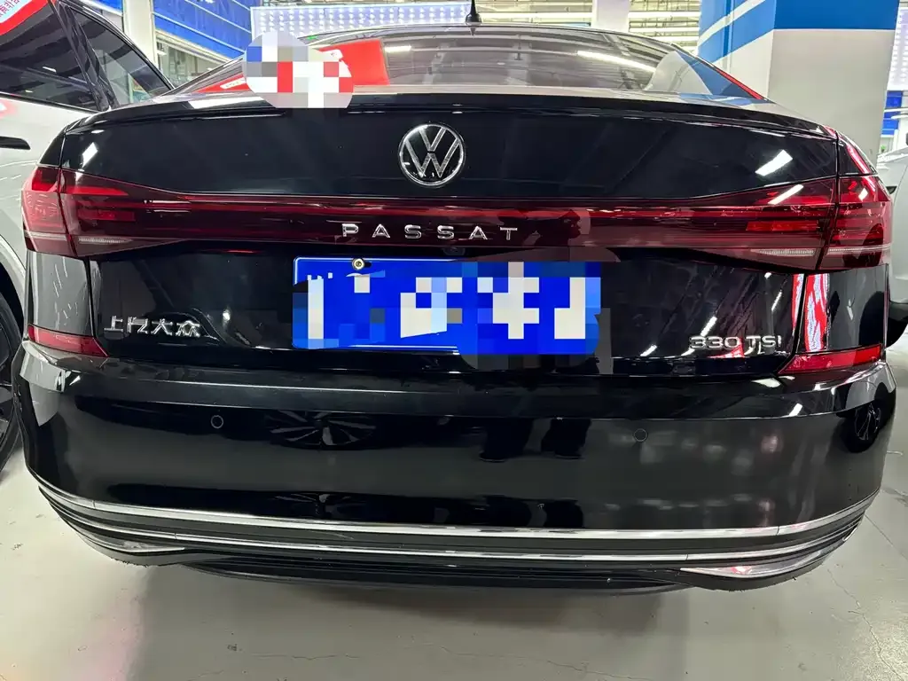 Volkswagen Passat 2023 из CN, фото 3