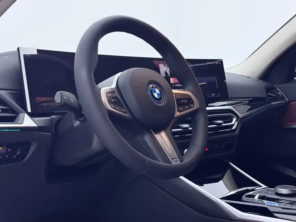 BMW i3 2024 из CN, фото 3
