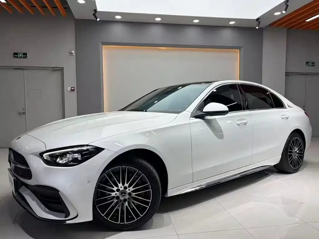 Mercedes-Benz C-Class 2025 из CN, фото 1