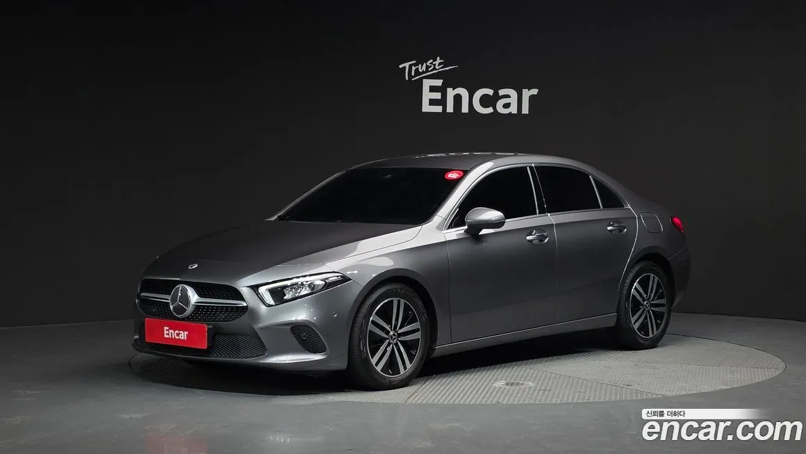 Mercedes-Benz A-Class — фото 1