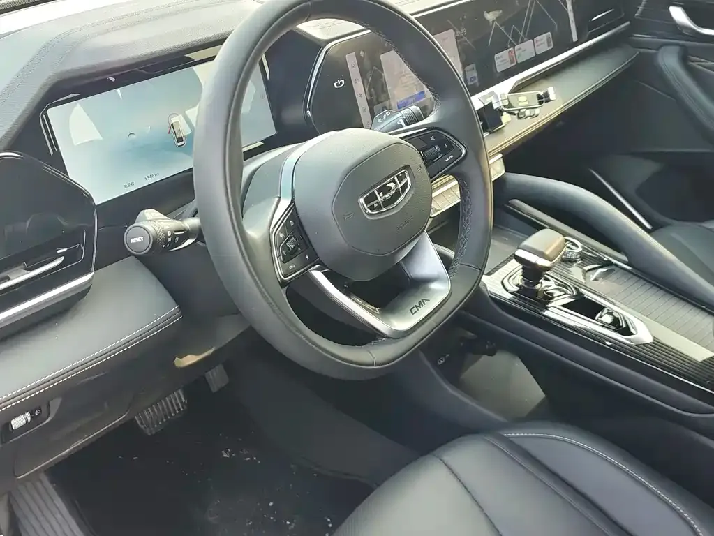 Geely Xingyue L 2024 из CN, фото 9