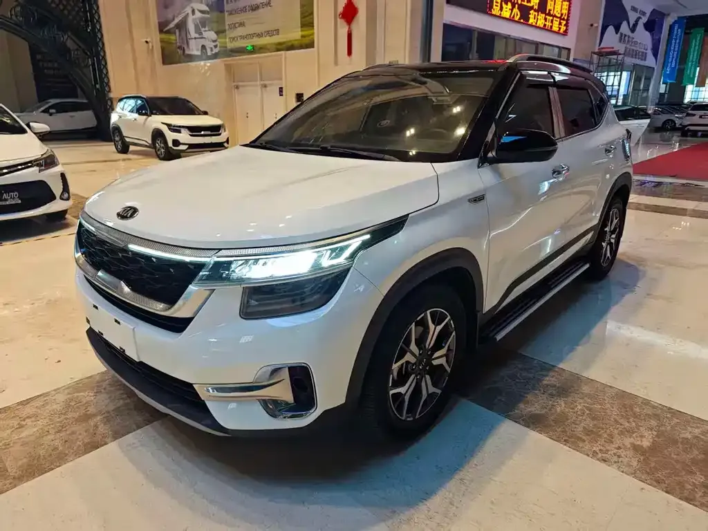 Kia KX3 2021 из CN, фото 1