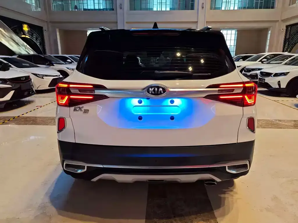 Kia KX3 2021 из CN, фото 10
