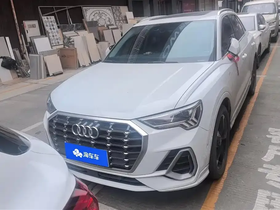 Audi Q3 2022 из CN, фото 2