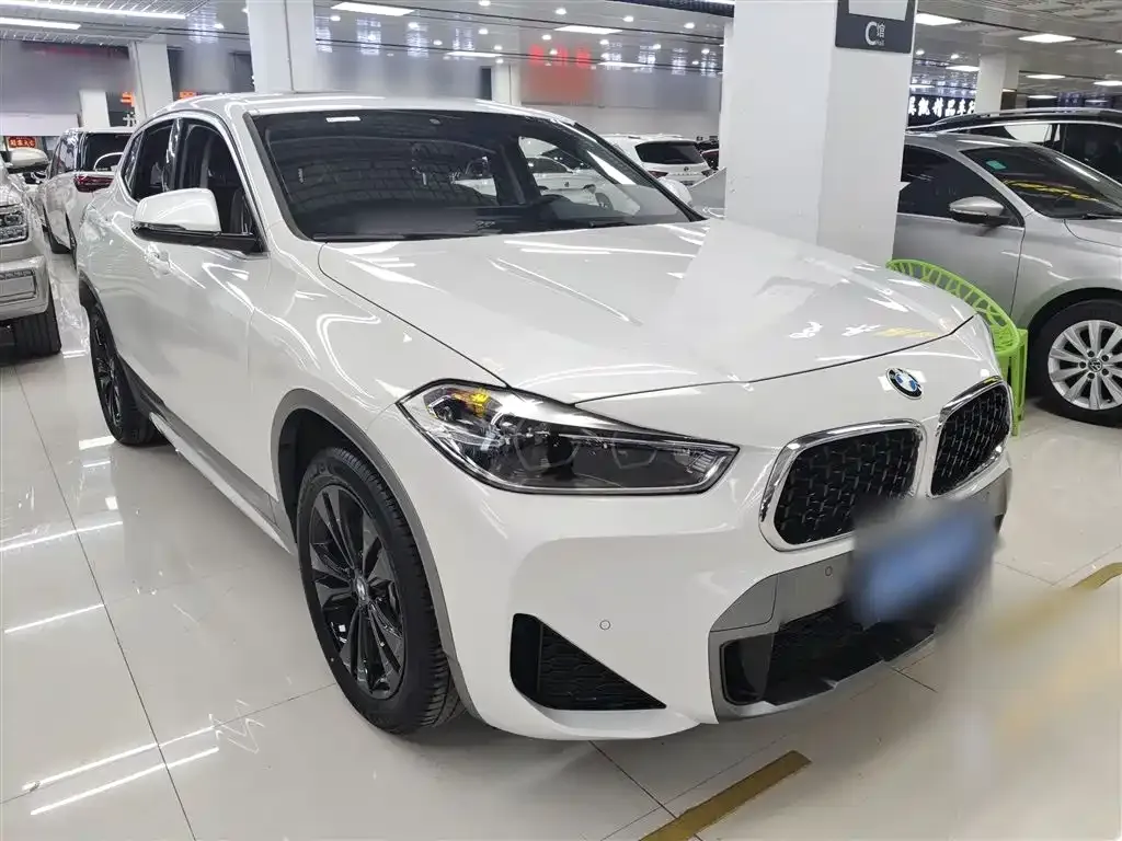 BMW X2 — фото 3