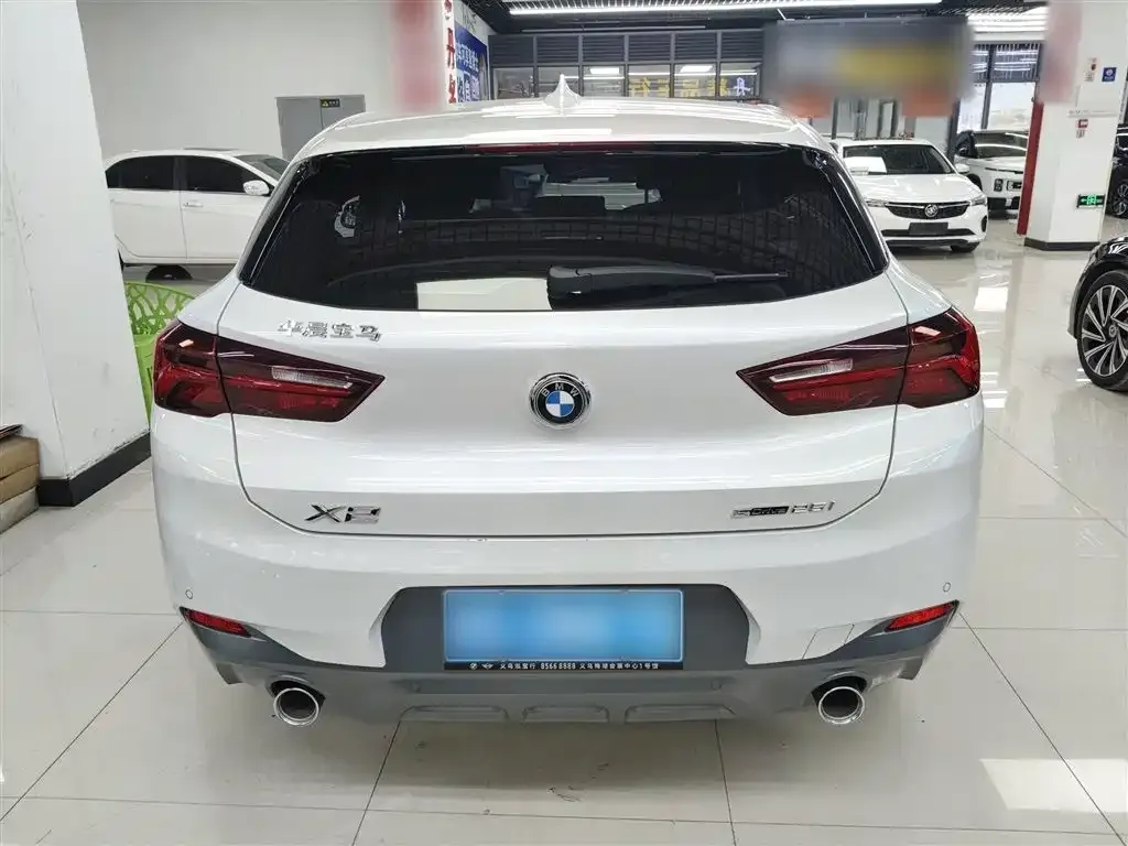 BMW X2 — фото 10