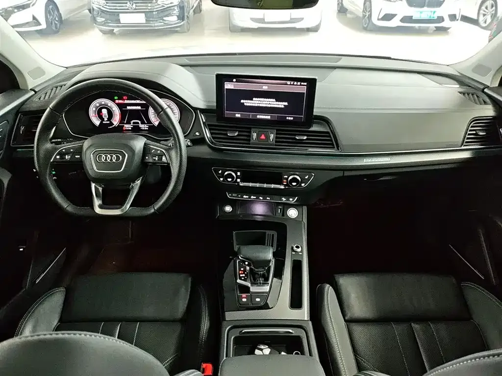 Audi Q5L 2021 из CN, фото 9