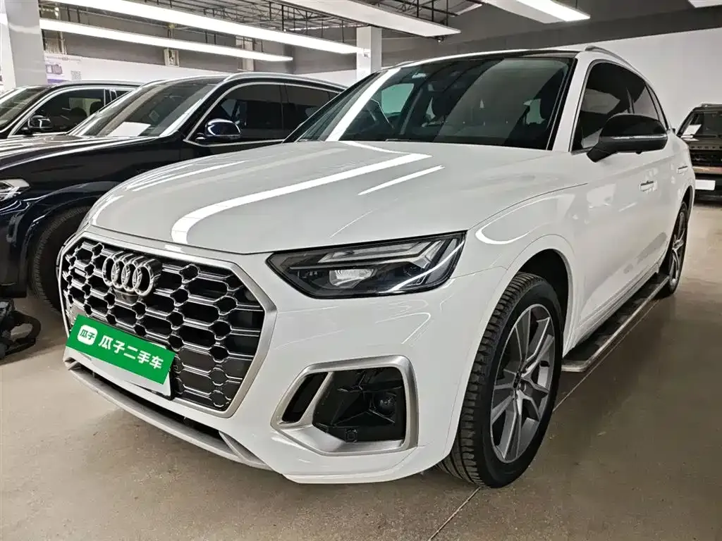 Audi Q5L 2021 из CN, фото 4
