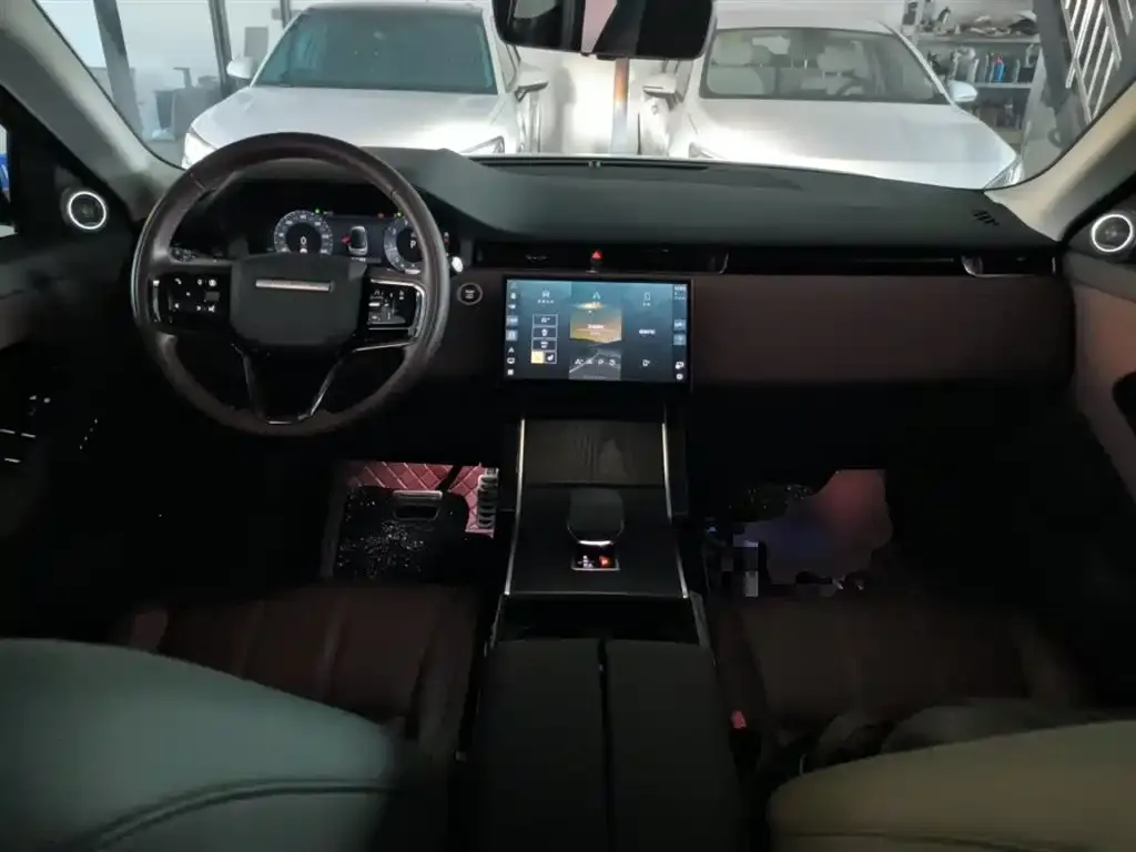 Land Rover Evoque — фото 10