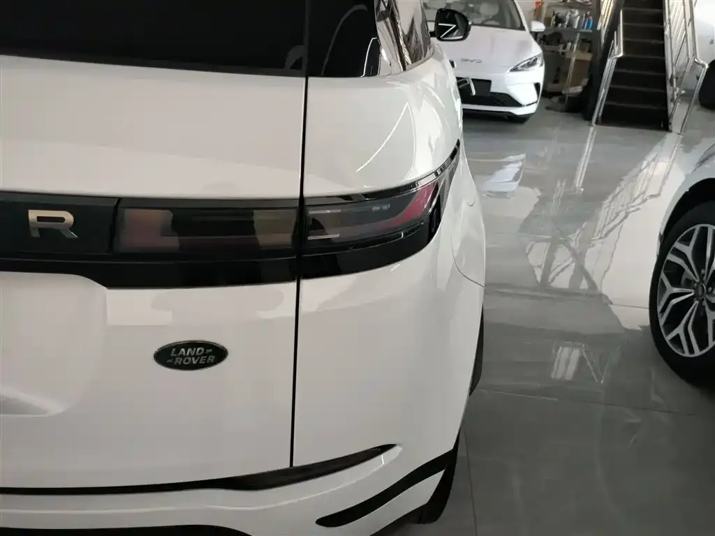 Land Rover Evoque — фото 5