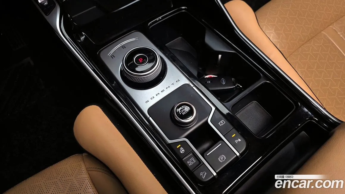 Kia Sorento — фото 9