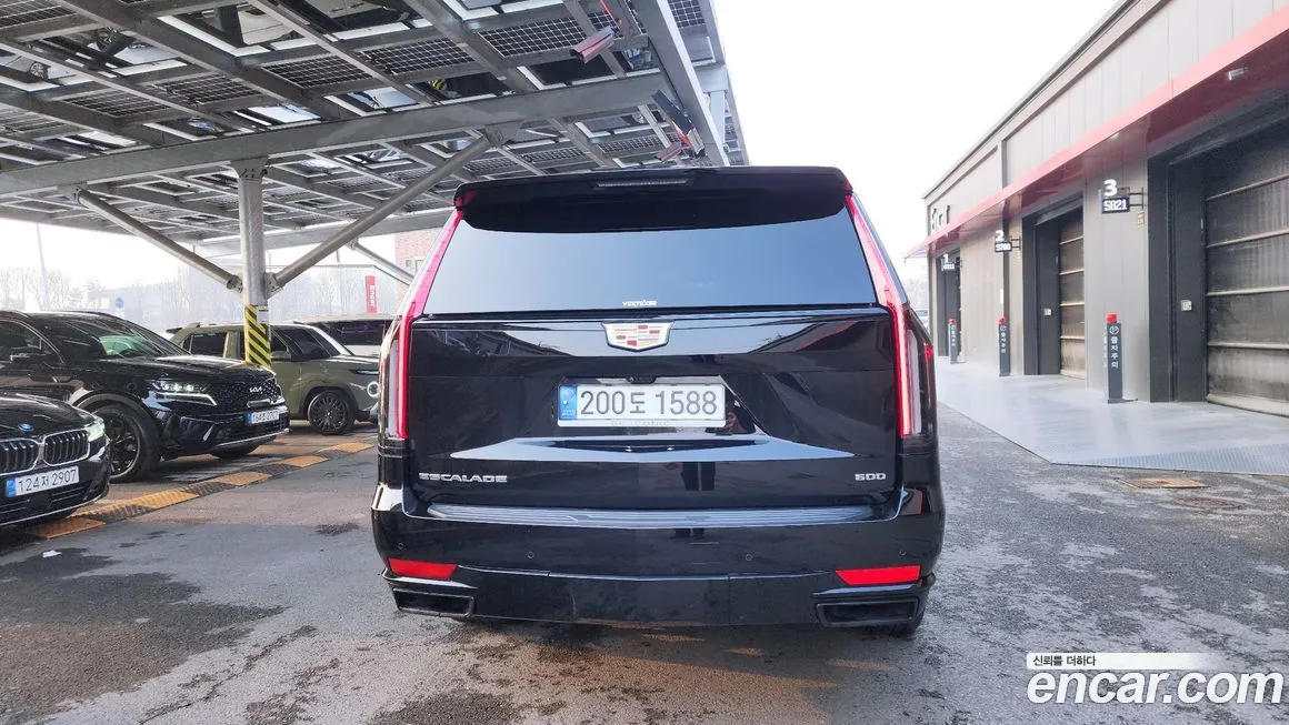 Cadillac Escalade 2023 из KR, фото 4