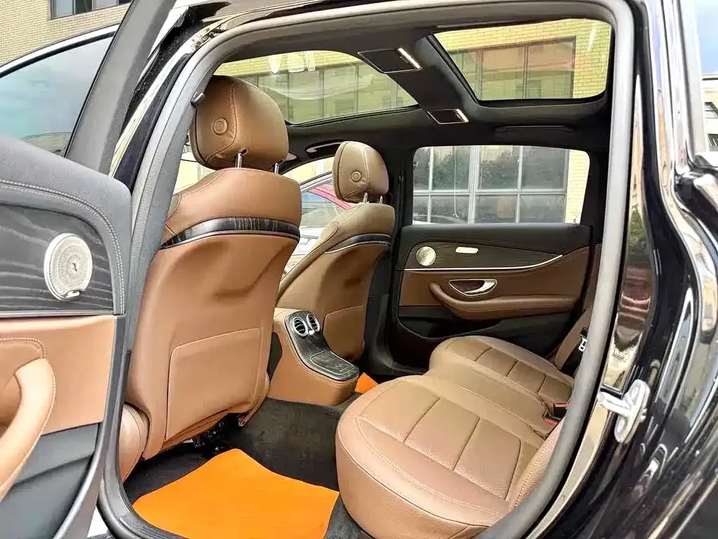 Mercedes-Benz E-Class 2021 из CN, фото 7