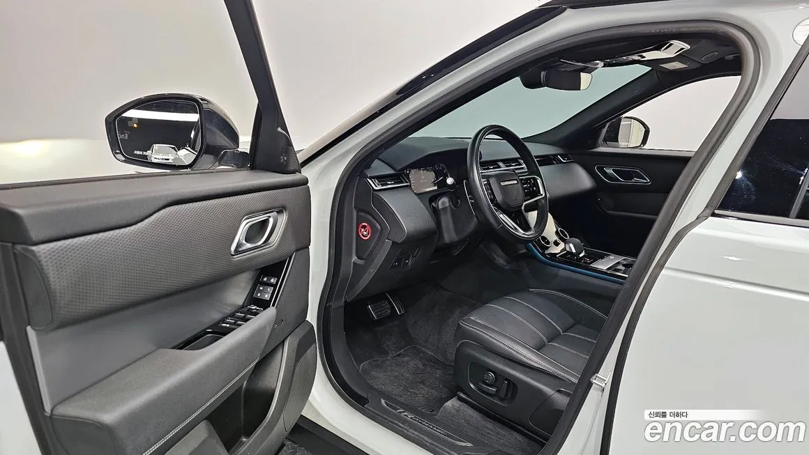 Land Rover Range Rover Velar 2023 из KR, фото 10