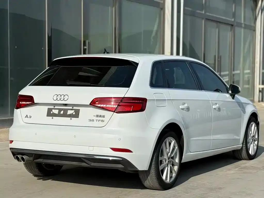 Audi A3 2021 из CN, фото 6