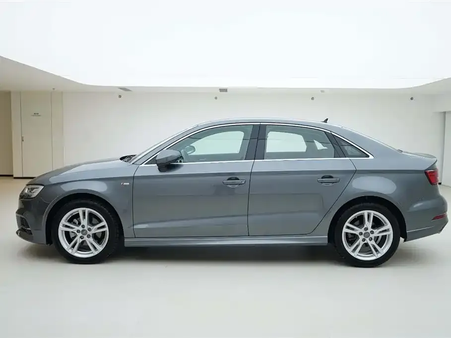 Audi A3 2021 из CN, фото 3