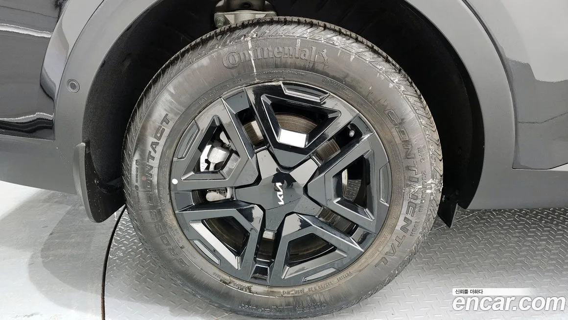 Kia Sorento — фото 10