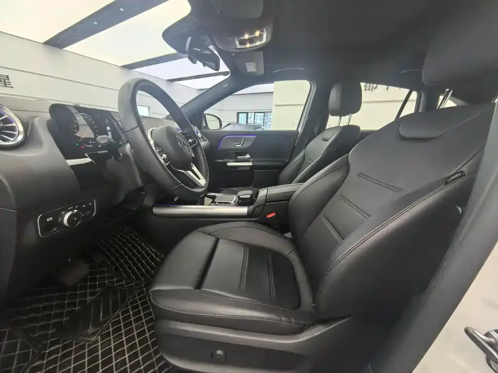 Mercedes-Benz GLA — фото 7