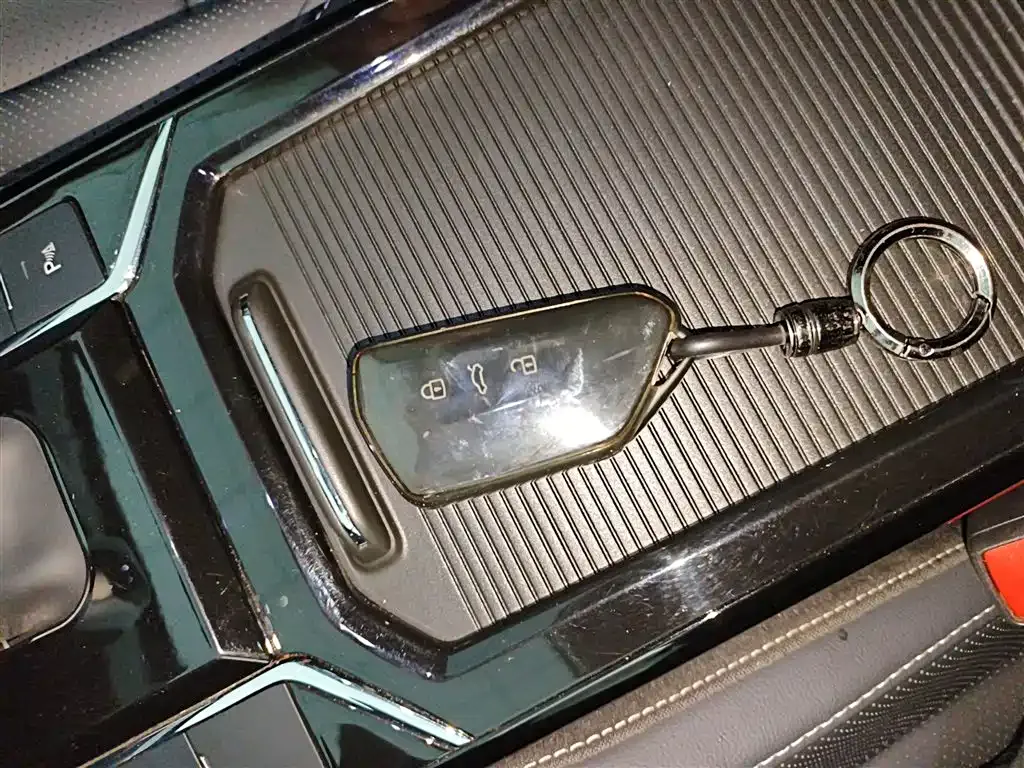 Volkswagen Passat 2024 из CN, фото 6