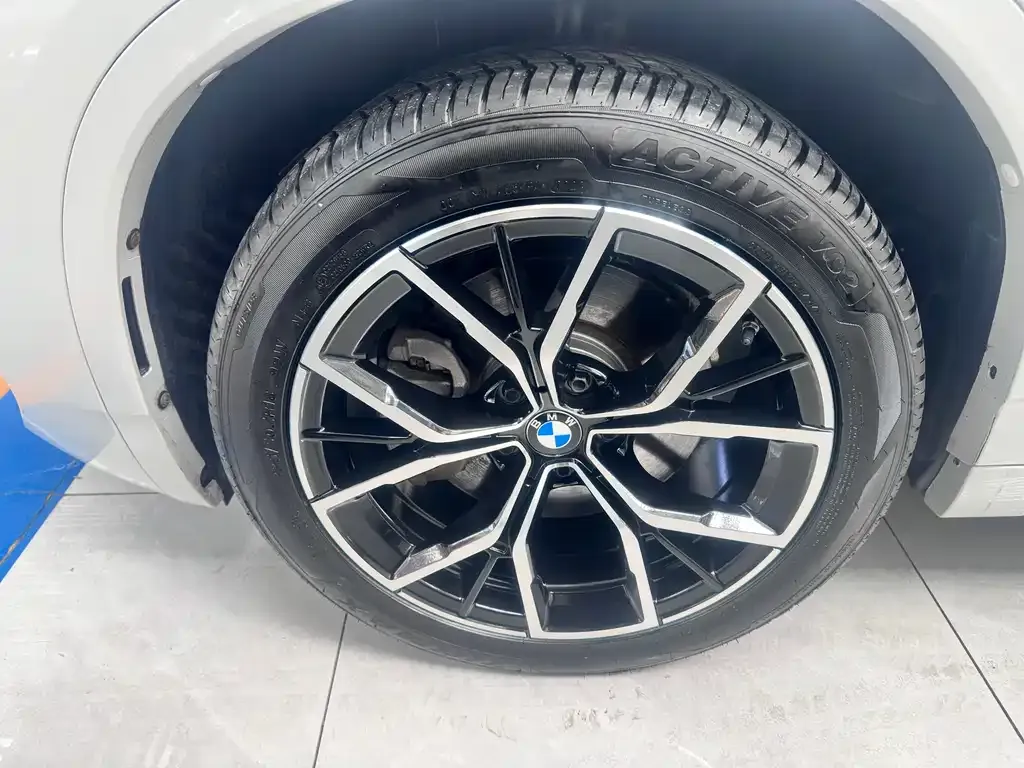 BMW X2 — фото 3