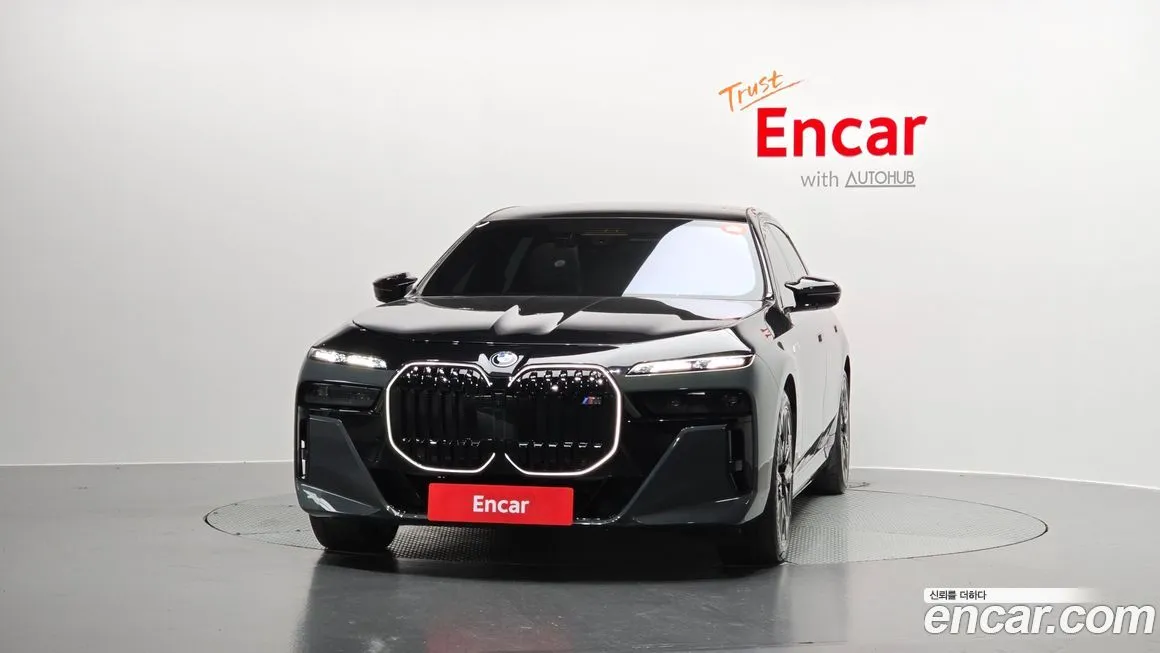 BMW i7 2025 из KR, фото 3