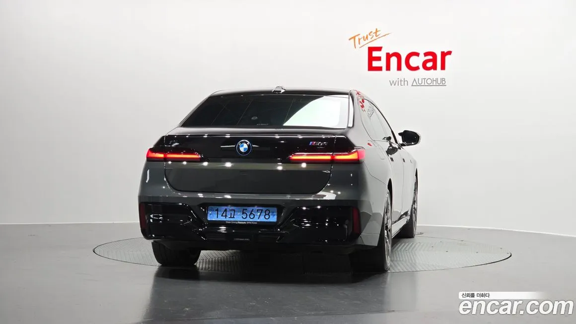 BMW i7 2025 из KR, фото 7