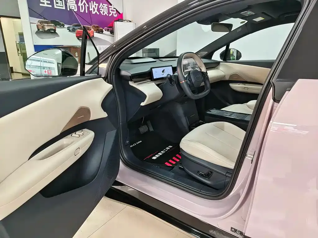 Lynk & Co Z20 2025 из CN, фото 6
