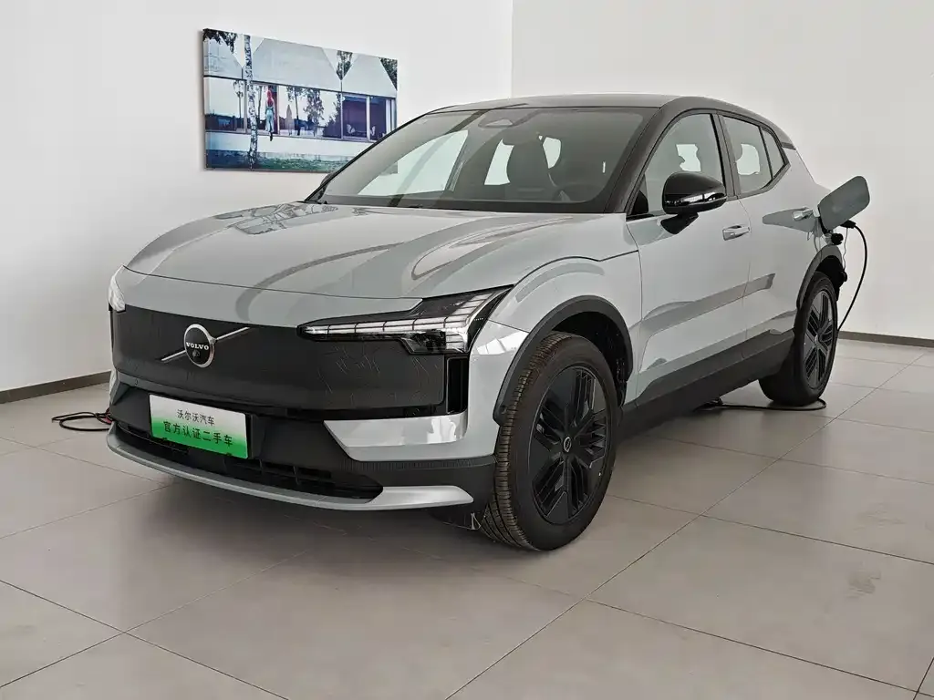Volvo EX30 2025 из CN, фото 1