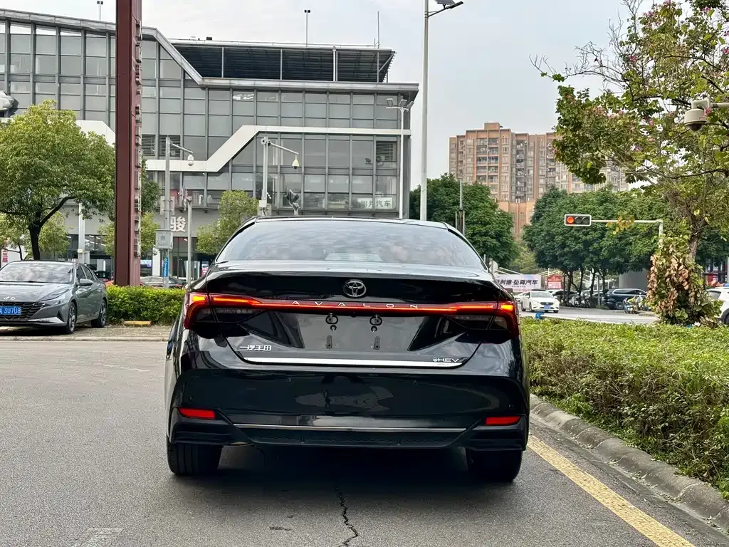 Toyota Avalon 2025 из CN, фото 5